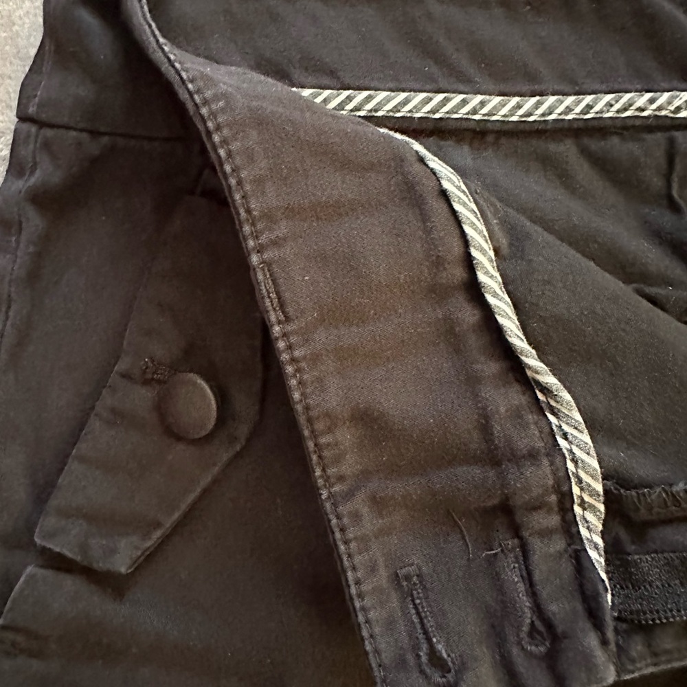 H&M Shorts - Picture 3 of 3